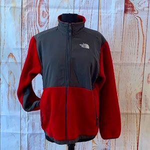 Boys North Face FleeceXL fits like a women’s small